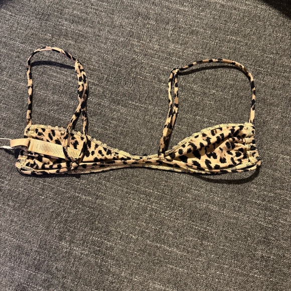 NWT Skims Fits Everybody Micro Bandeau in Sienna Jaguar Print - Size S - Picture 4 of 6